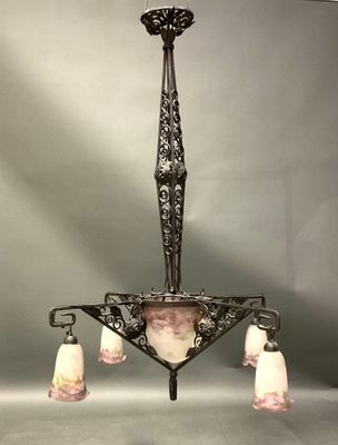 MULLER FRERES A LUNEVILLE, Important lustre, la monture en f…