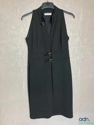Expédition obligatoire - Robe noire RINASCIMENTO