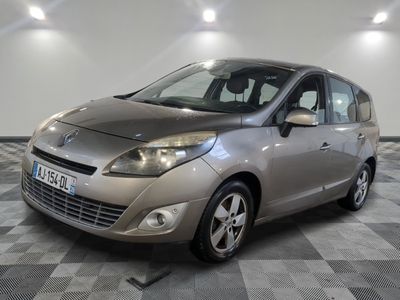 RENAULT - GRAND SCÉNIC III DCI 130 5 PL - GO - Mise en servi…