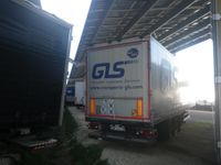 Semi-remorque SCHMITZ FOURGON STD, essieux SCHMITZ (photo 6)
