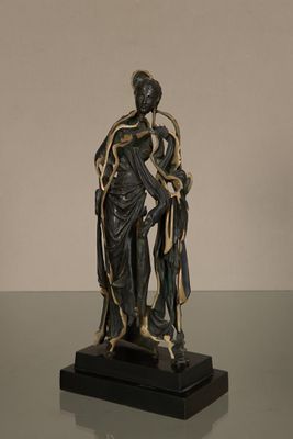 Arman (1928-2005) La Romaine  Épreuve en bronze brut et patine brune s - Photo 1