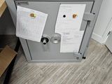 une photo d'un classeur dans un bureau à domicile