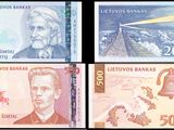 quatre billets de banque différents sur lesquels figurent l'image d'un homme et d'une cloche