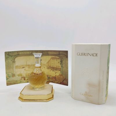 GUERLAIN. Eau de parfum "Guerlinade", flacon en verre modèle…