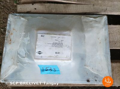 UN KIT 2 PLAQUES REFLECHISSANTES REF 1016410 - Photo 1