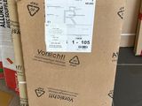 une boîte en carton posée sur un carton
