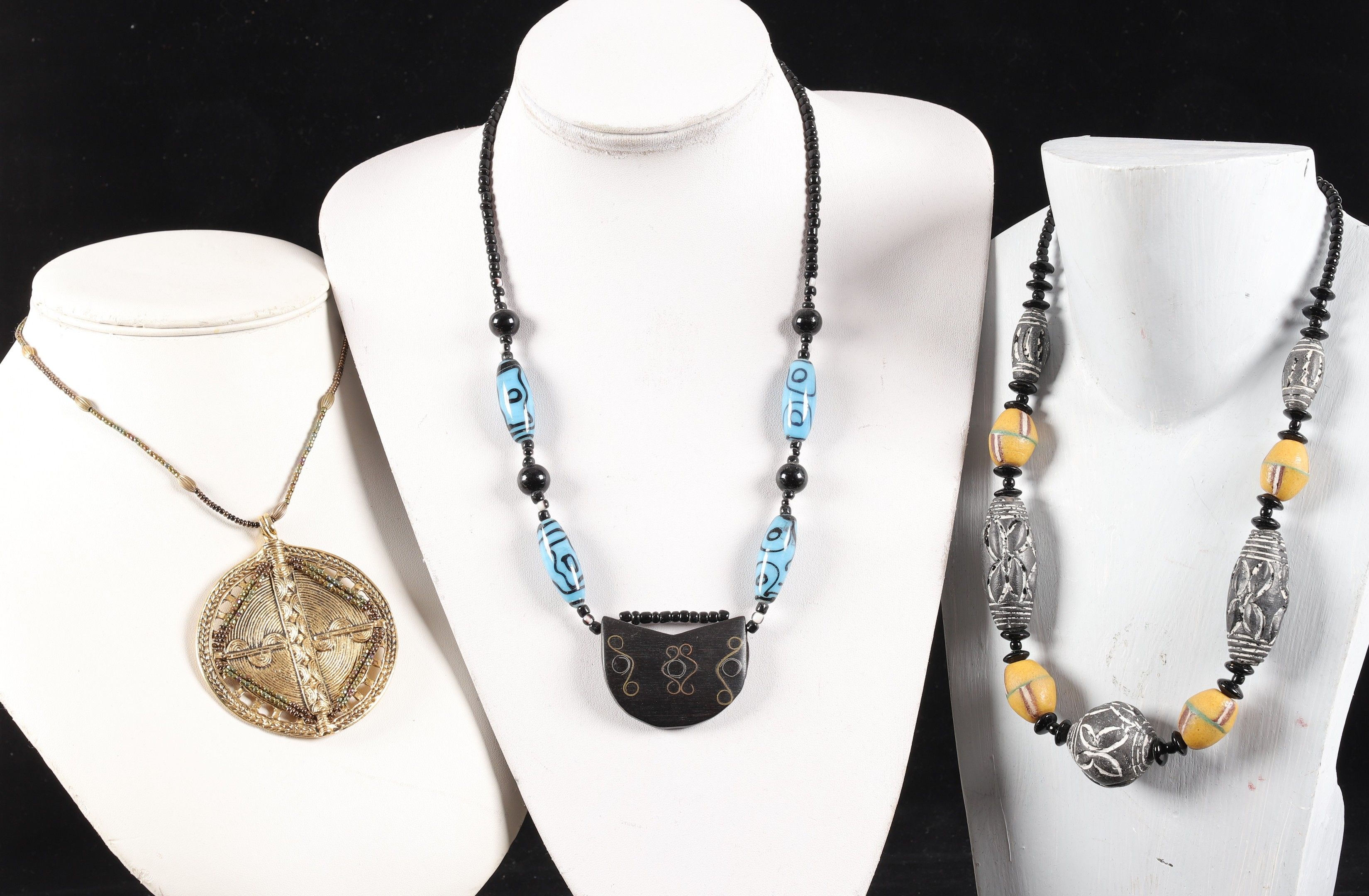 Bijoux & Pierres Précieuses