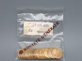 une photo d'une pièce de monnaie dans un sachet en plastique
