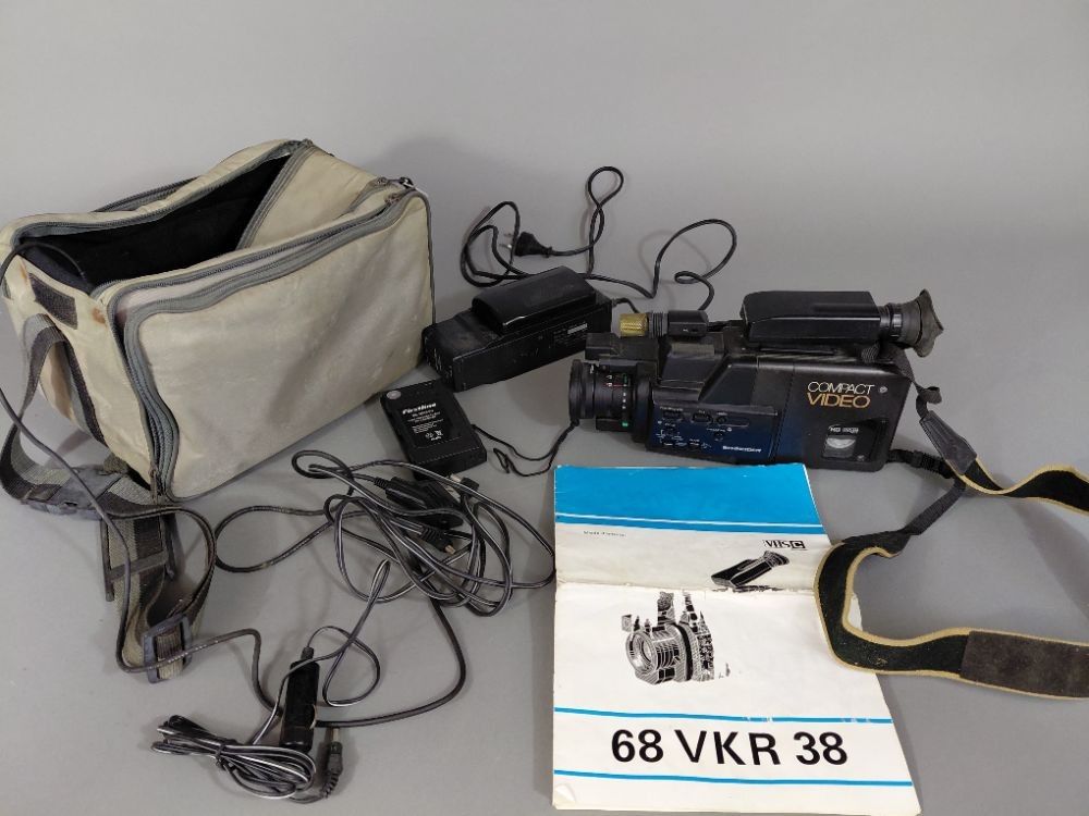 SCHNEIDER COMPACT VIDEO, HQ VHS C Secam.