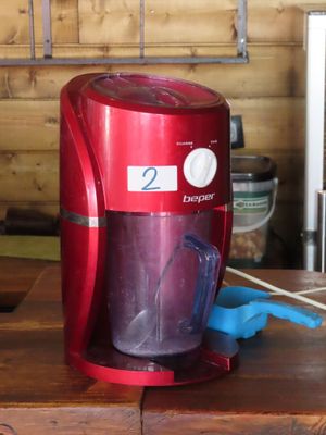 Broyeur à glace BEPER. LOT VENDU SUR DÉSIGNATION (SITUÉ DANS…