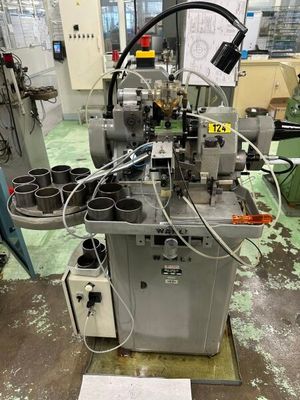 une image d'une machine dans une usine