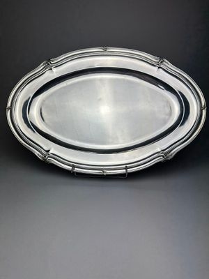 Grand plat ovale en argent 800 °/°° à bords contours à décor de filets - Photo 1