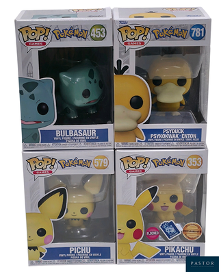 Deux boîtes de figurines Pokémon Pop en vinyle sont exposées