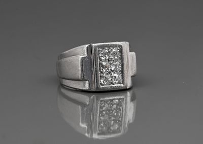 Chevalière en platine sertie de six diamants taille ancienne. T 57. 12 - Photo 1