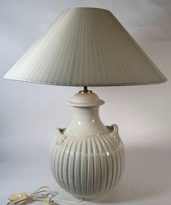 Lampe en faïence craquelée D=30cm.