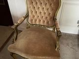 an image of a chair that is sitting in the middle of a room
