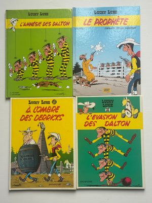 quatre livres pour enfants consacrés à la vie et à l'époque des célèbres personnages de dessins animés