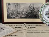 une photo d'une assiette posée sur une table, à côté d'une photo d'un homme