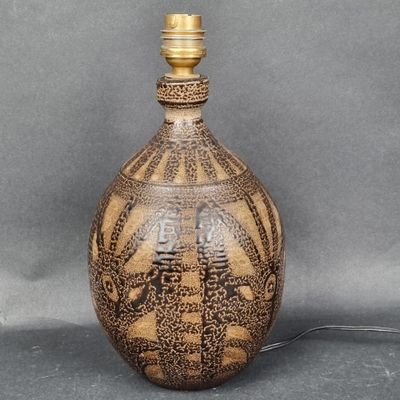 Pied de lampe en céramique émaillée brun/noir à motifs géomé…