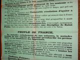 affiche accrochée au mur d'un bar à Paris