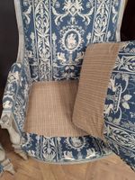 Paire de bergères en bois laqué gris de style Directoire. (photo 6)
