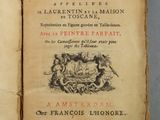 un livre ouvert avec la photo d'un homme et d'une femme