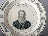 a plate with a picture of henry iv on it
