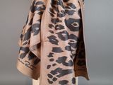 an image of a scarf on a mannequin mannequin mannequin mannequin mannequin mannequin mannequin mannequin mann