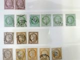 une photo d'une photo d'une collection de timbres