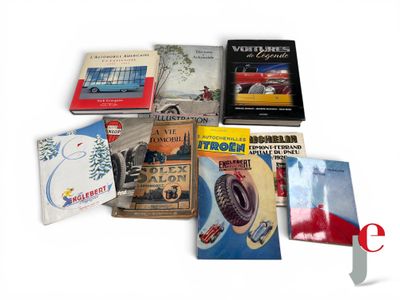 a lot of books that are sitting on a table