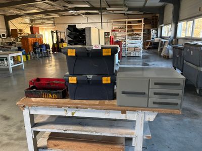 CAISSES A OUTILS et outils - Photo 1