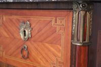 Chiffonier de style Louis XVI en bois de placage, à 11 tiroi… (photo 5)