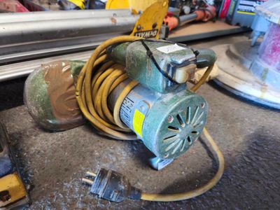 bordureuse ELAN **FRAIS LEGAUX 14,28% TTC + FRAIS DE LIVE … - Photo 1