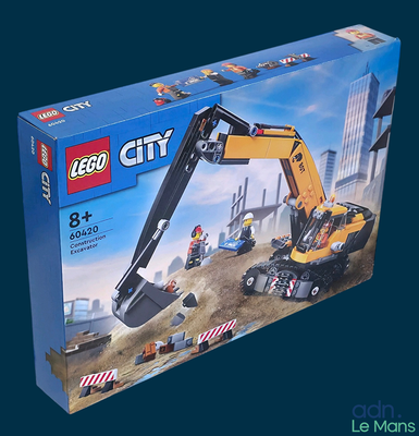 une boîte contenant un kit de construction Lego City