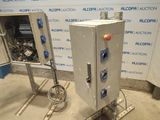 a picture of a machine that is sitting in a room