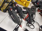 many tools that are on the table together