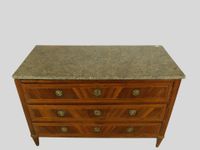 Commode en bois de placage et marqueterie ouvrant par 3 rang… (photo 3)