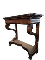 Console en bois et placage de loupe ouvrant à un tiroir en c… (photo 3)