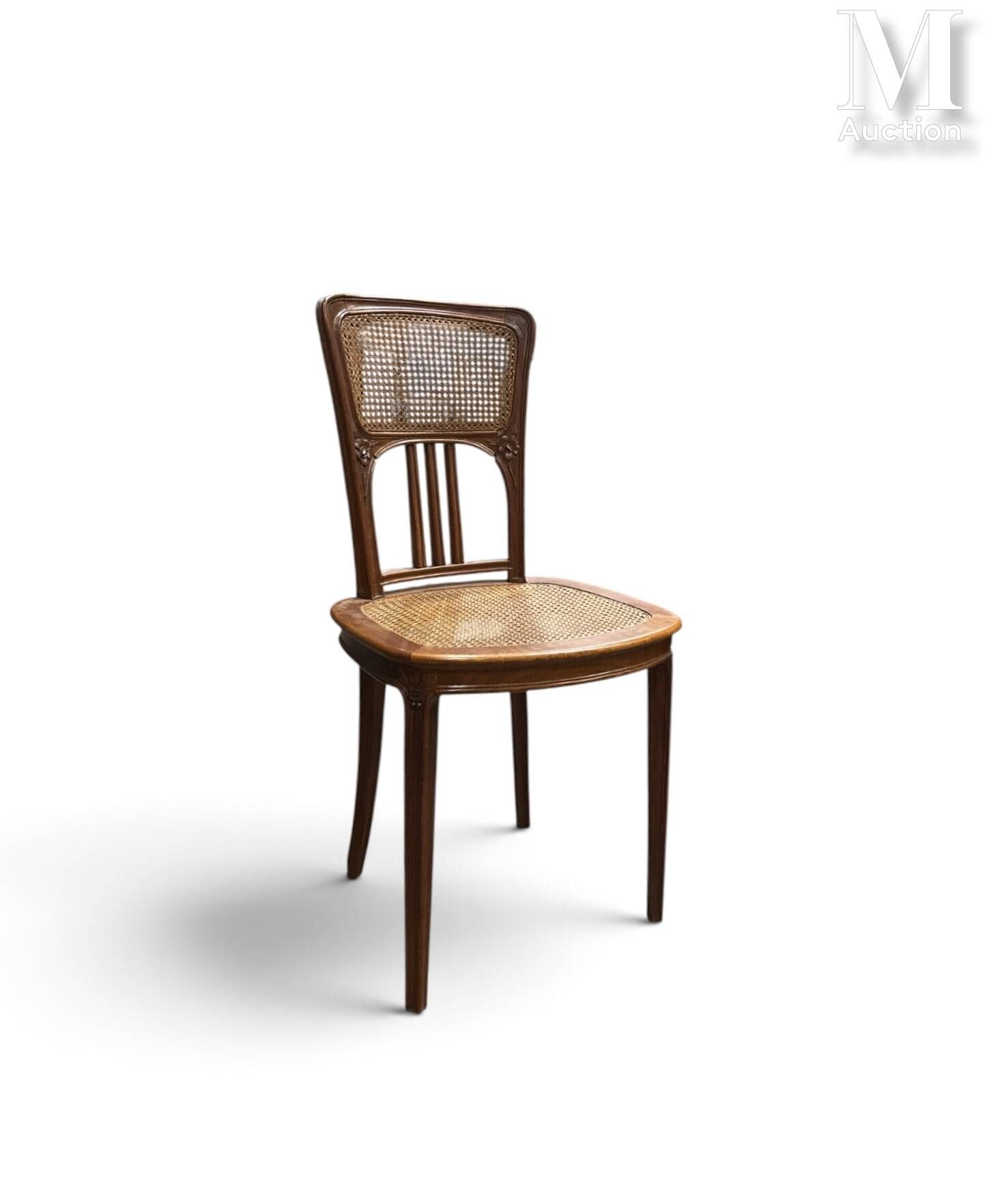 CHAISE CANNÉE