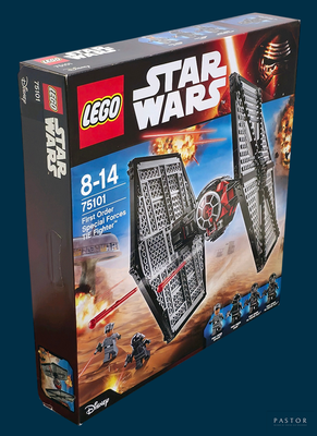 une boîte contenant un coffret Lego Star Wars