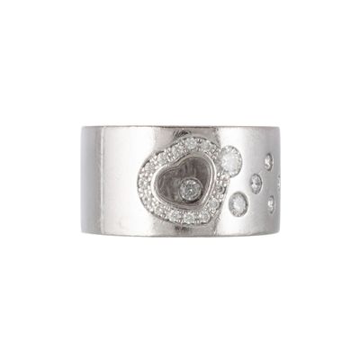an image of a silver ring with a heart and diamonds on it