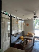 TROIS SUSPENSIONS lumineuses formant ventilateur et TROIS SU… (photo 2)