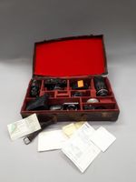 VALISE CONTENANT LES APPAREILS PHOTOGRAPHIQUES DE DOMINIQUE …