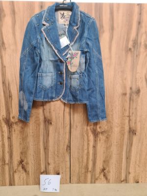 Lot de 30 vestes femme ? Denim bleu avec broderies