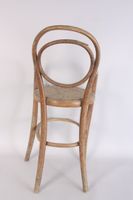 chaise haute en bois, marquée thonet en l'état (photo 4)