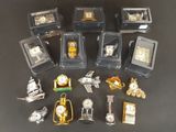 de nombreux types de montres et d'autres objets figurant sur la photo