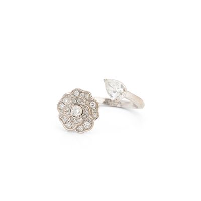 a close up of a pair of rings on a white background