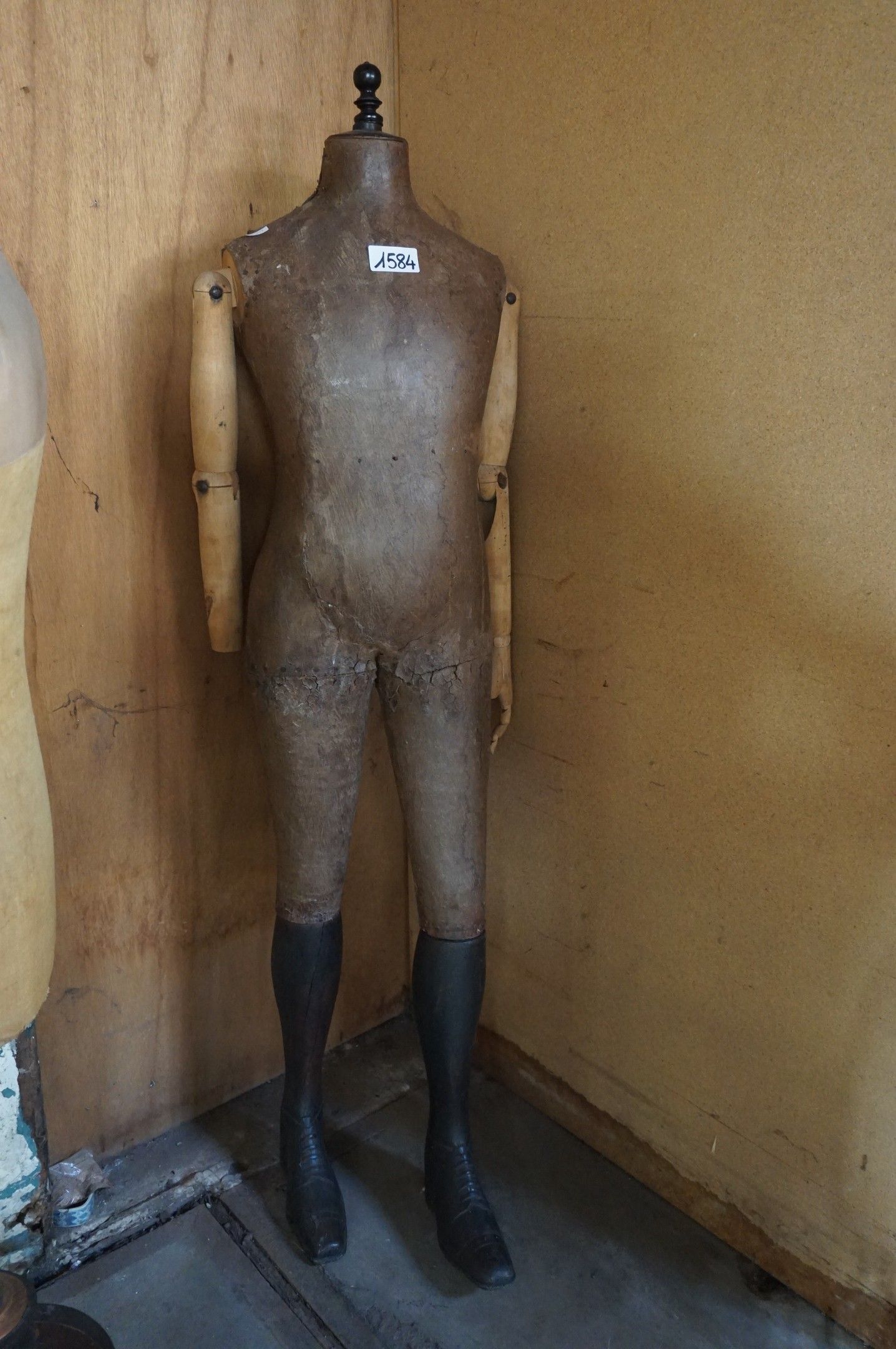 Joli mannequin de style Napoléon III - H : 160 cm