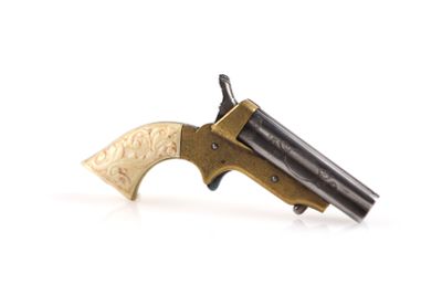 Pistolet miniature d’après le modèle américain Sharps. Bloc …