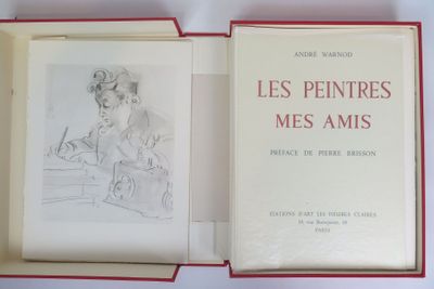 un livre ouvert posé sur une table, à côté du dessin représentant un homme